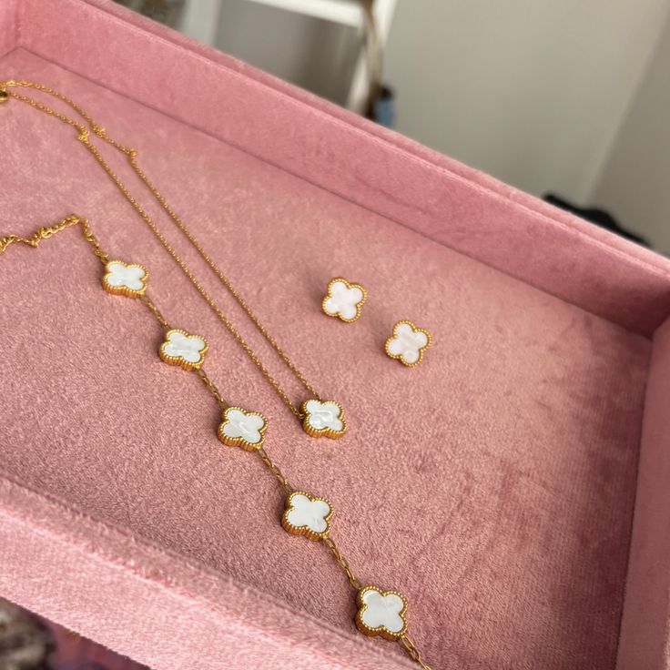 Suerte + Prosperidad = Pulsera de Trébol Obsequio collar 🍀 Incluye caja de regalo 🎁