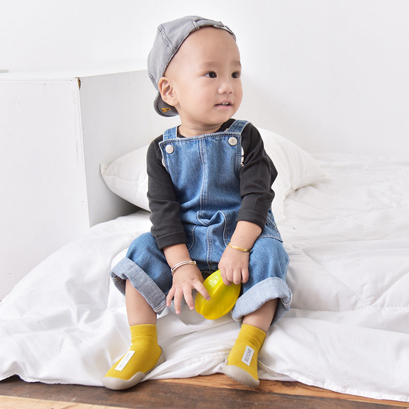 ZAPATOS ANTIDESLIZANTES PARA BEBÉS
