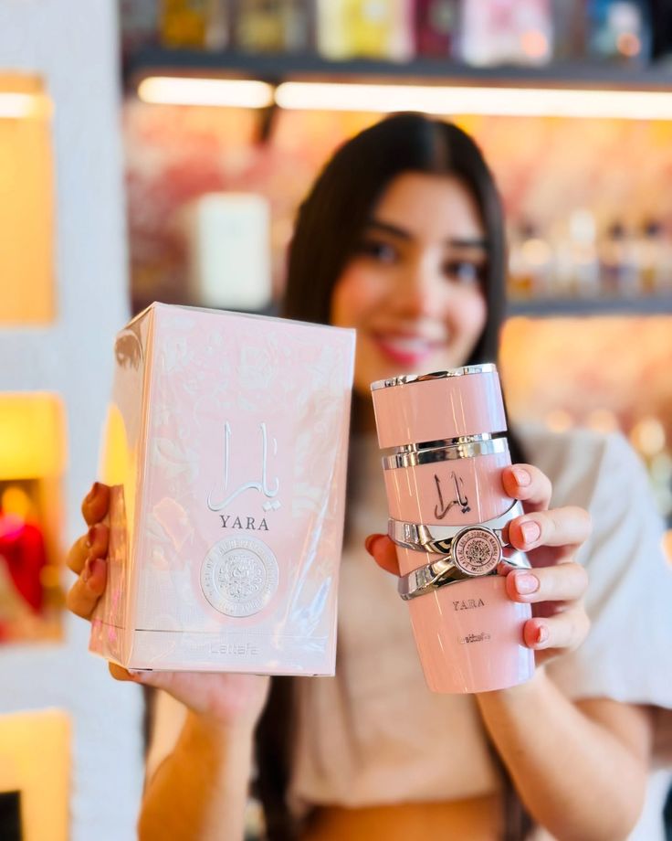 Lattafa Yara|El Perfume que Enamora y Deja Huella 🌷✨